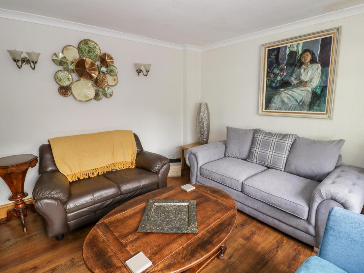 The Malins Apartment Moreton-in-Marsh Exterior photo